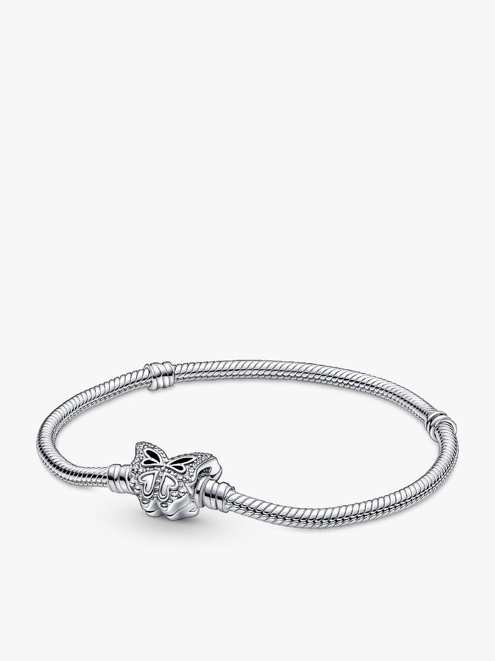 Pandora Moments Heart Closure Snake Chain Bracelet
